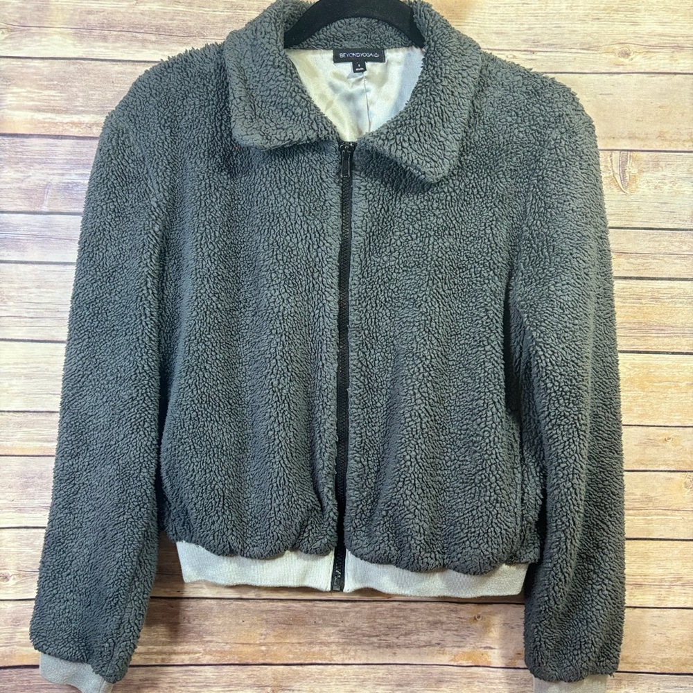 Beyond Yoga- Small- Sherpa Bomber Jacket Teddy Bear Full Zip